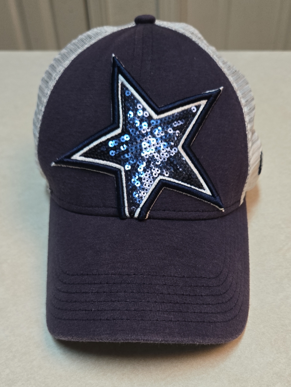 New Era Navy and White WOMEN'S Star Sequin Trucker Hat